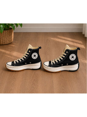 Converse Run Star Hike Platform High Top Sneakers Black Cream Women’s 7 EU 38